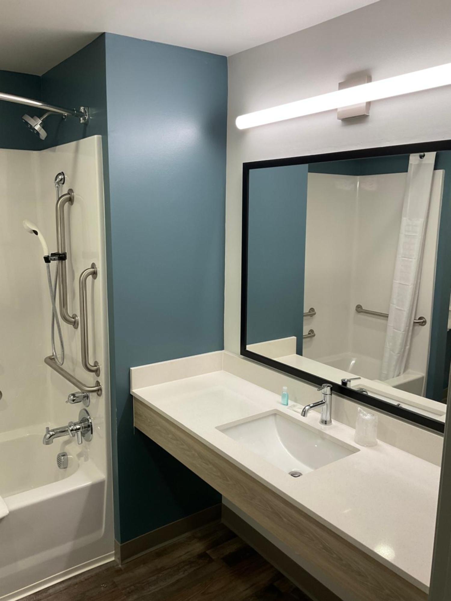 Woodspring Suites Winston-Salem Near Hanes Mall Extérieur photo